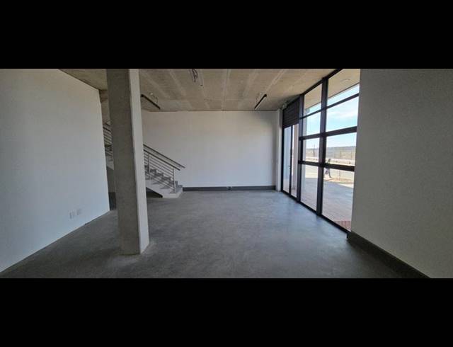 INDUSTRIAL PROPERTY TO RENT IN LONGLAKE